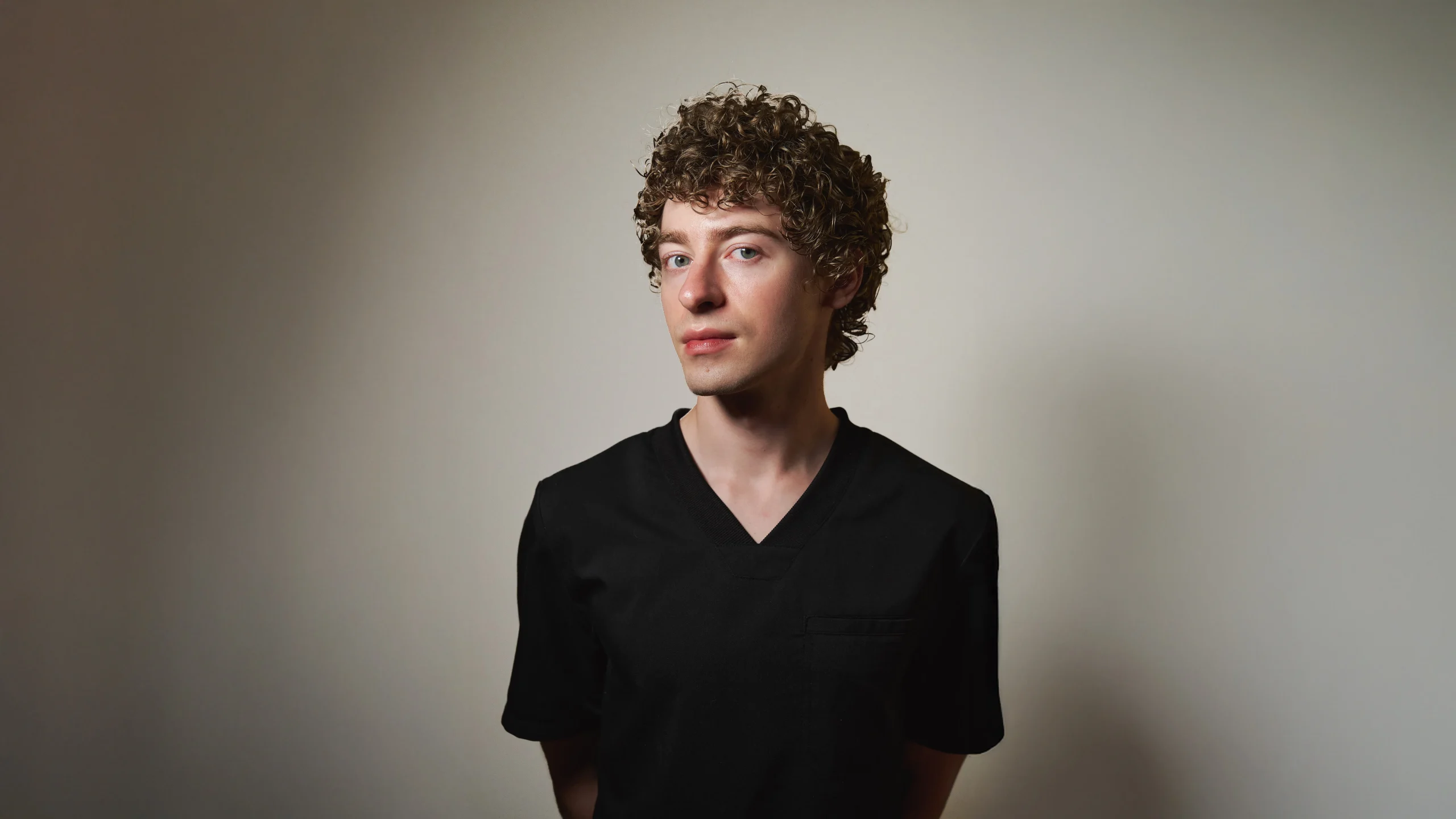 Иван Иванов